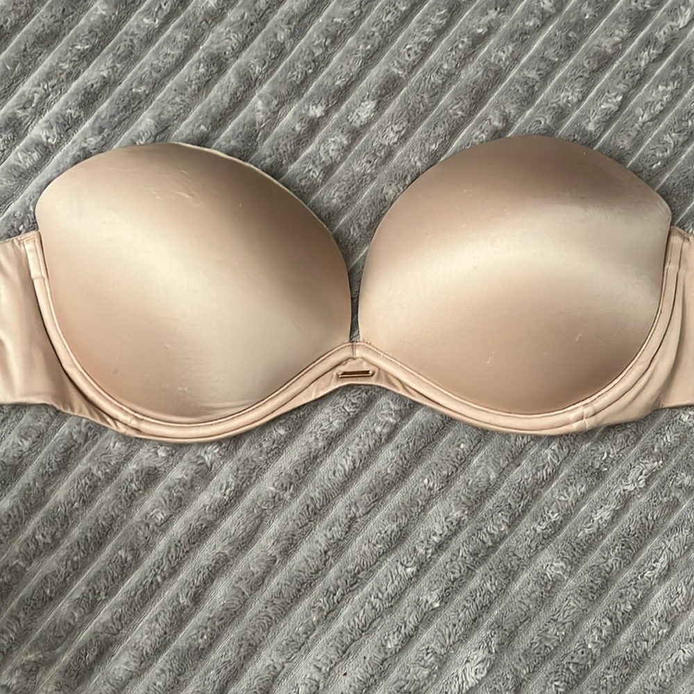 Victoria’s Secret Nude Strapless Bra